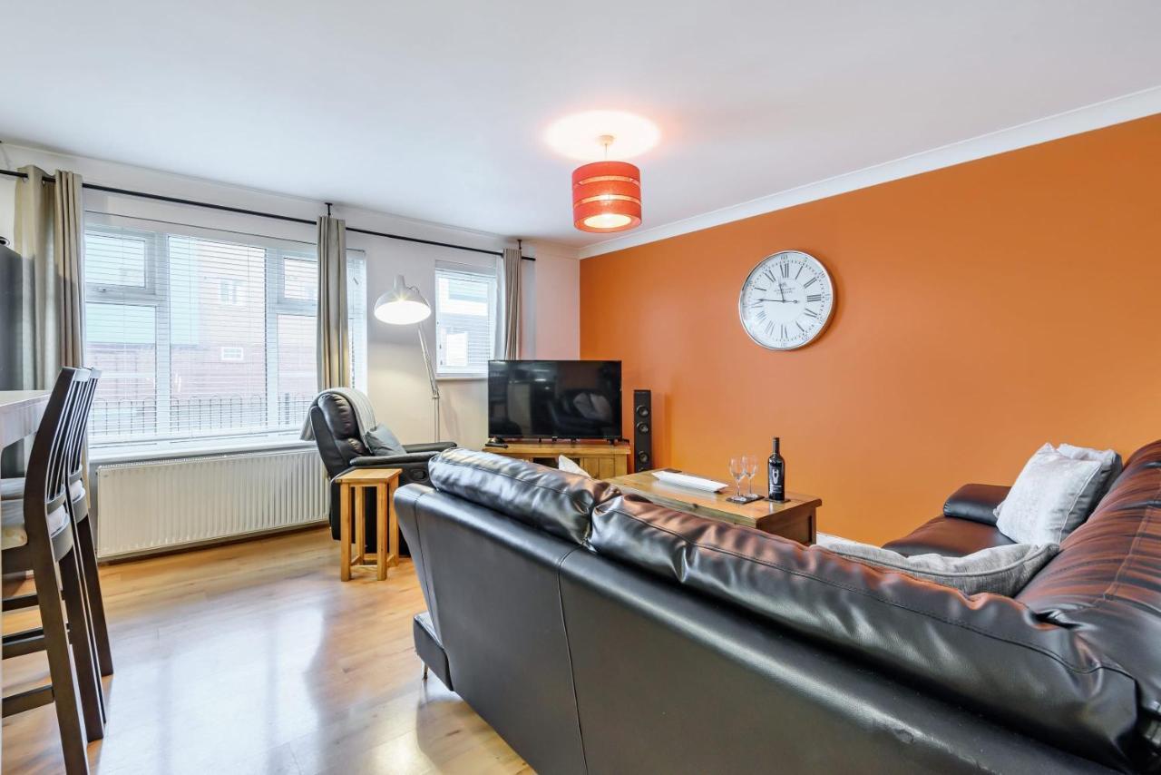 Stylish 2 Bedroom Apartment, Central Exeter, Parking On Site Exterior photo