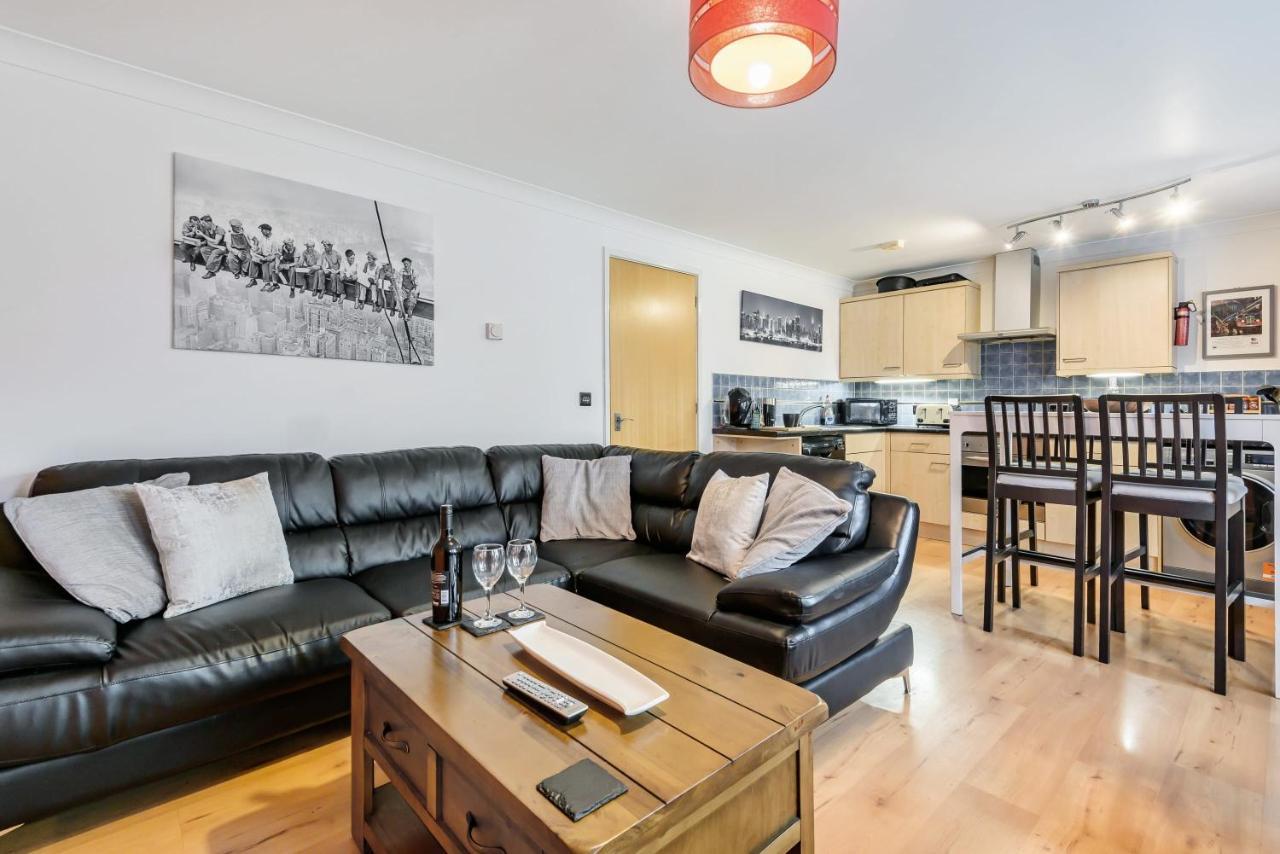 Stylish 2 Bedroom Apartment, Central Exeter, Parking On Site Exterior photo